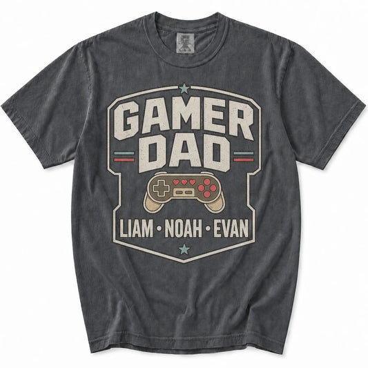 iLuv™ Personalized 'Gamer Dad' Custom Names T-Shirt